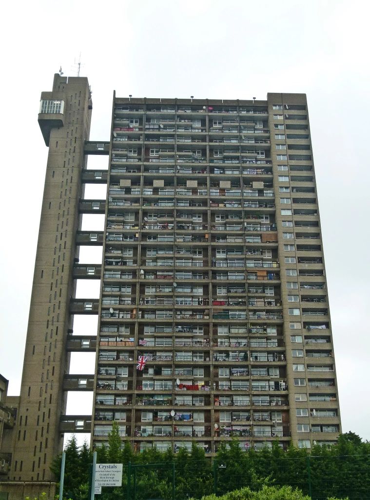 Brutalist architecture and decarbonisation